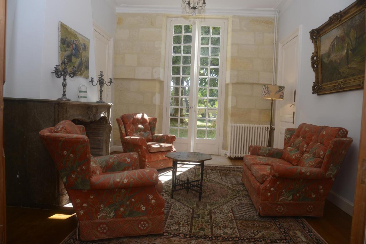 Chateau Rosemont - Grande Maison Familiale Campagne Dans Le Medoc Avec Piscine Et Tennis A 15 Mn Bordeaux Labarde Buitenkant foto